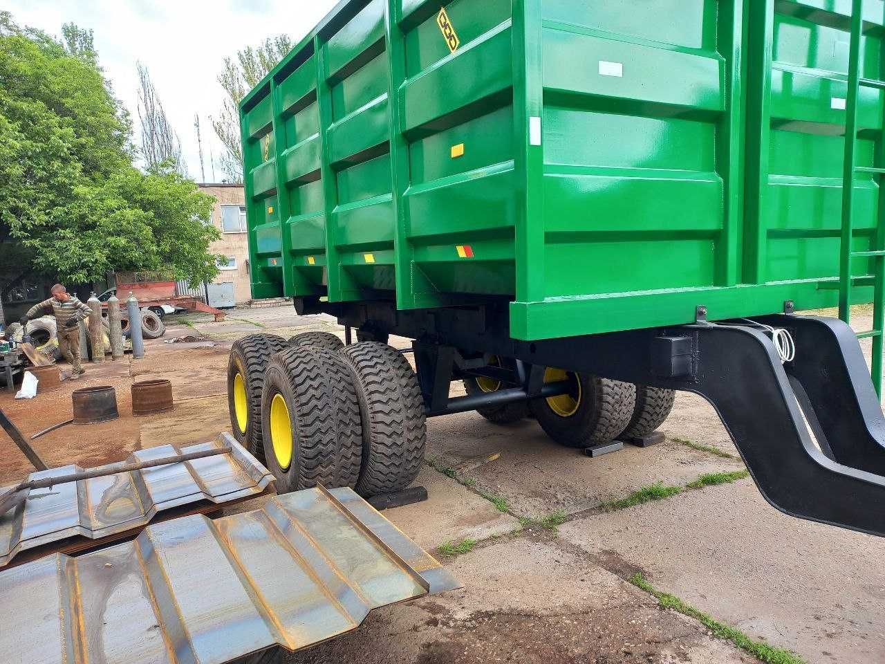 Напівпричепи для перевезення торфу