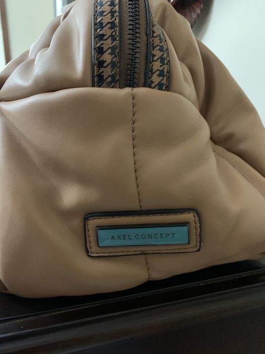 Carteira marca Axel Comcept
