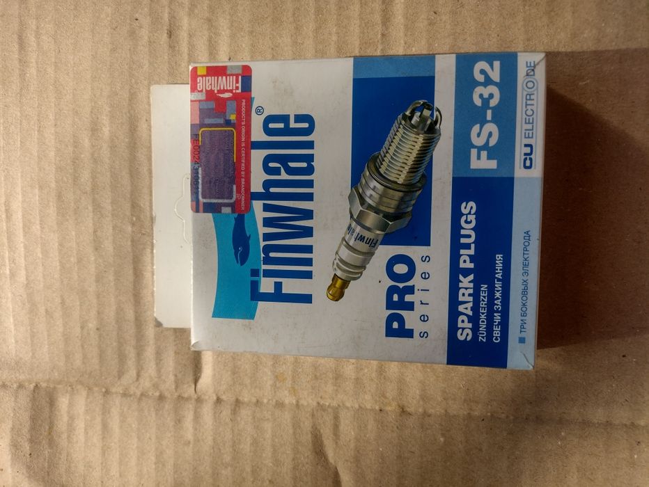 Комплект свічок запалювання Finwhale FS-32 (4 штуки)