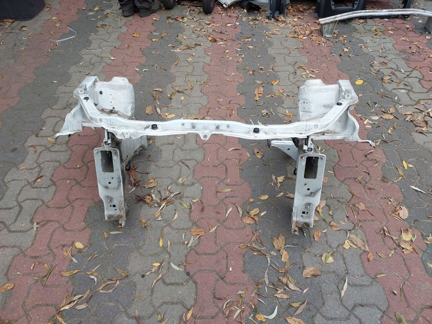 SEDICI SUZUKI SX4 PAS PRZEDNI WZMOCNIENIE 06-
