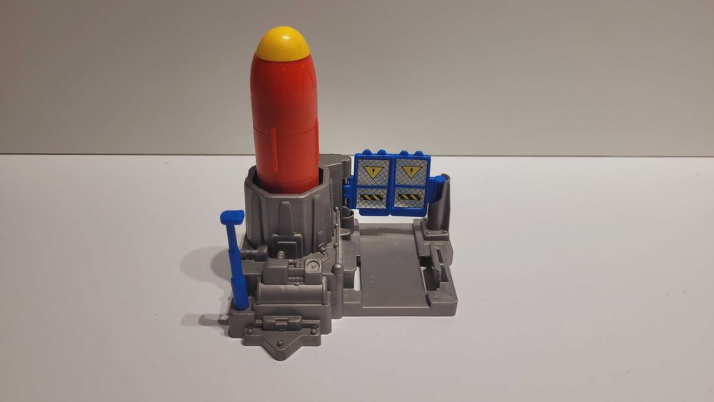 Hot Wheels wyrzutnia rakiety - sprawna stan bardzo dobry