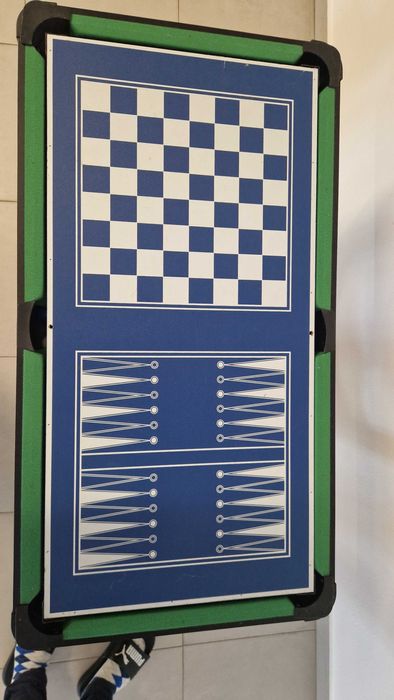 Mesa Multijogos 4 em 1 (Matriquilhos, Snooker, Damas, Xadrez)