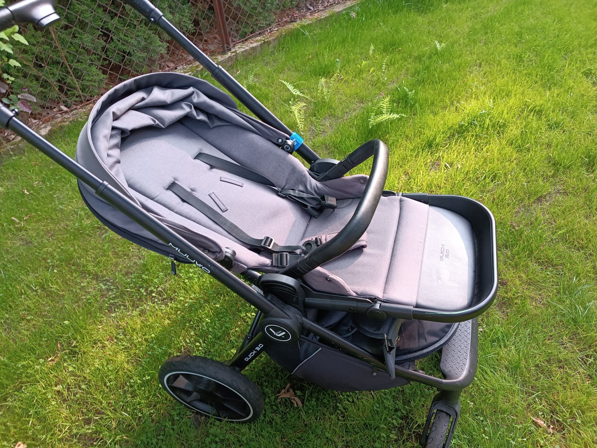 Wózek Muuvo Quick 3.0 2w1 + nosidełko cybex