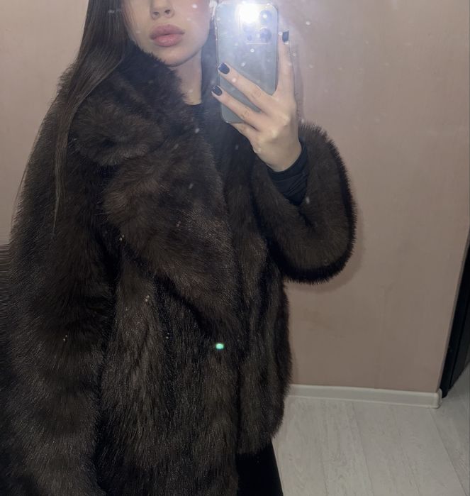 Эко шуба трендового цвета