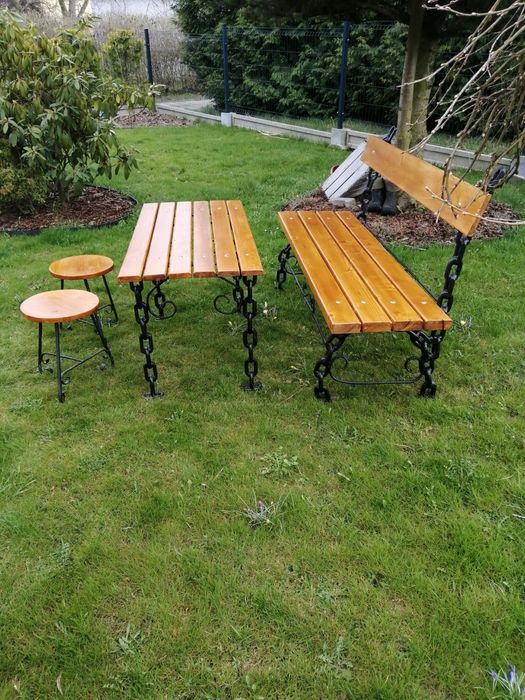 Meble ogrodowe stół ławka taborety