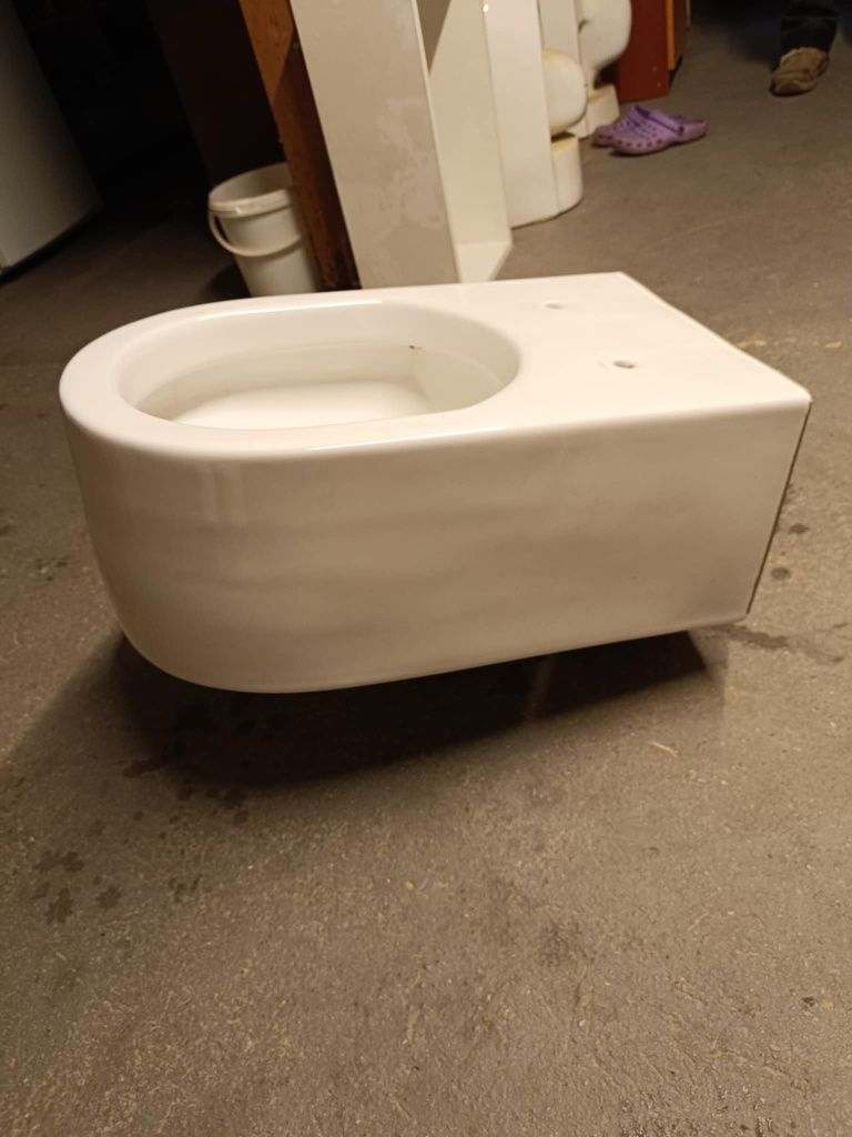 Miska WC - kolor biały