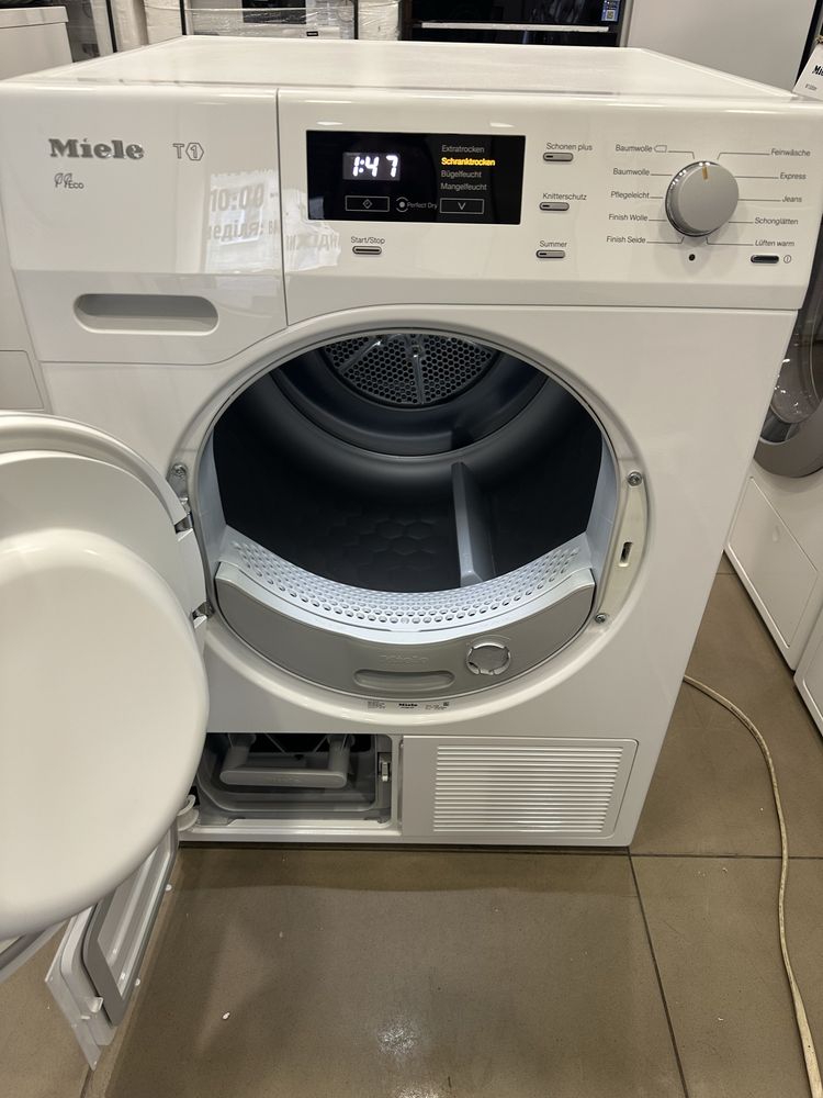 Сушильна машина Miele TKC 550 WP(Німеччина)8кг. Таймер. тепловий насос
