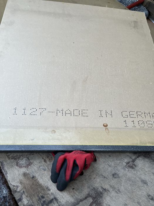 Blat szary wymiar w opiśie