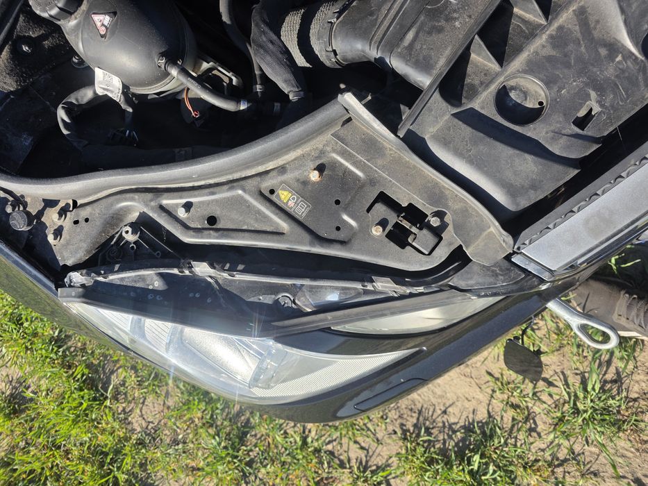 Pas Przedni Kompletny Chłodnice Belka Mercedes W207 3.0 CDI V6 Cabrio