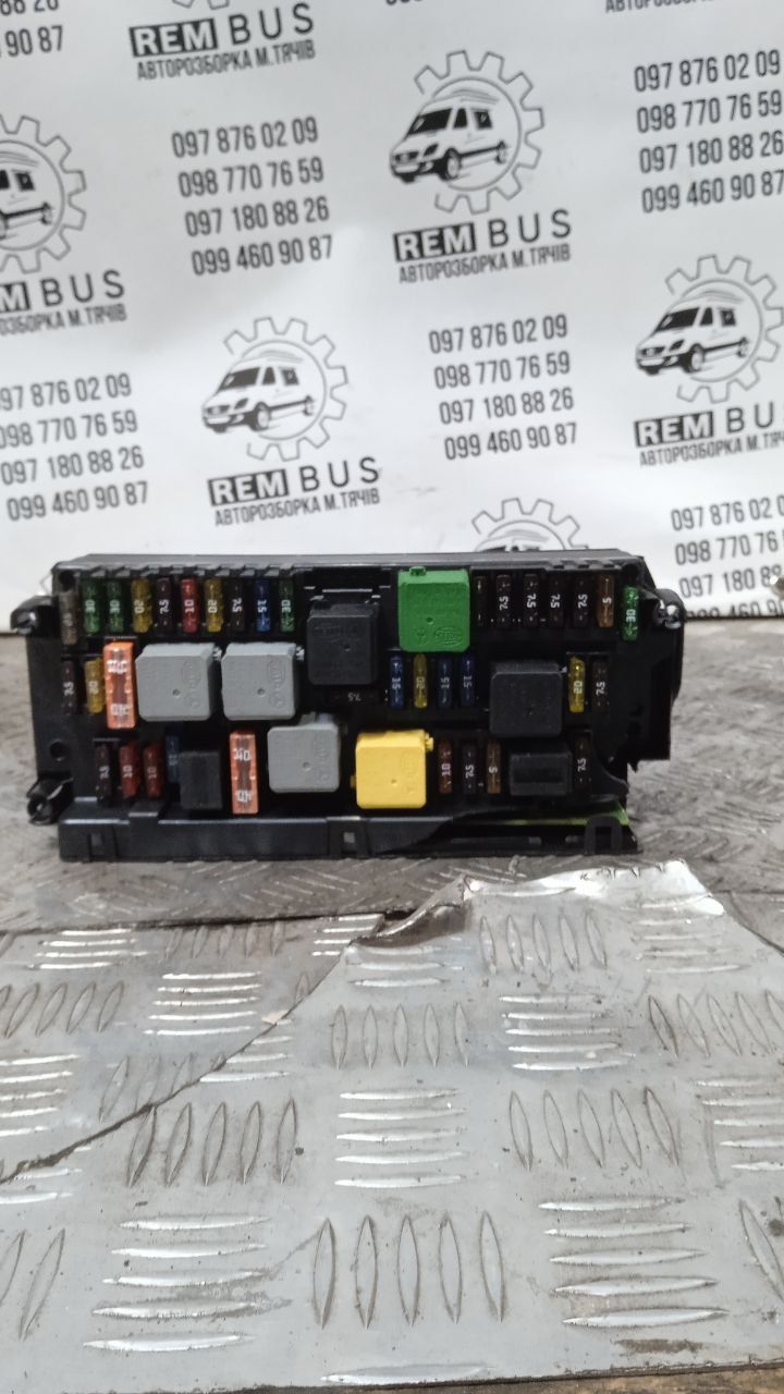 Блок sam запобіжників Mercedes-Benz w212 e-class e220 рест а2129006924