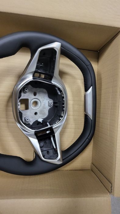 Новый руль на БМВ 7