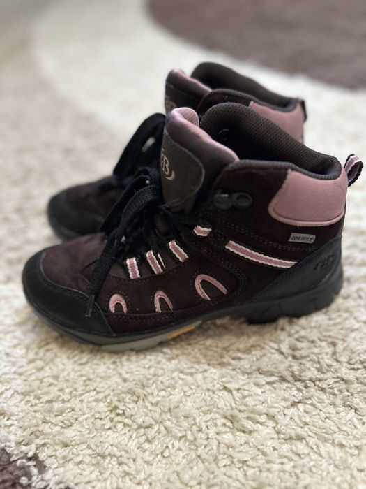 Демісезонні трекінгові черевики Vibram Comfortex Brutting