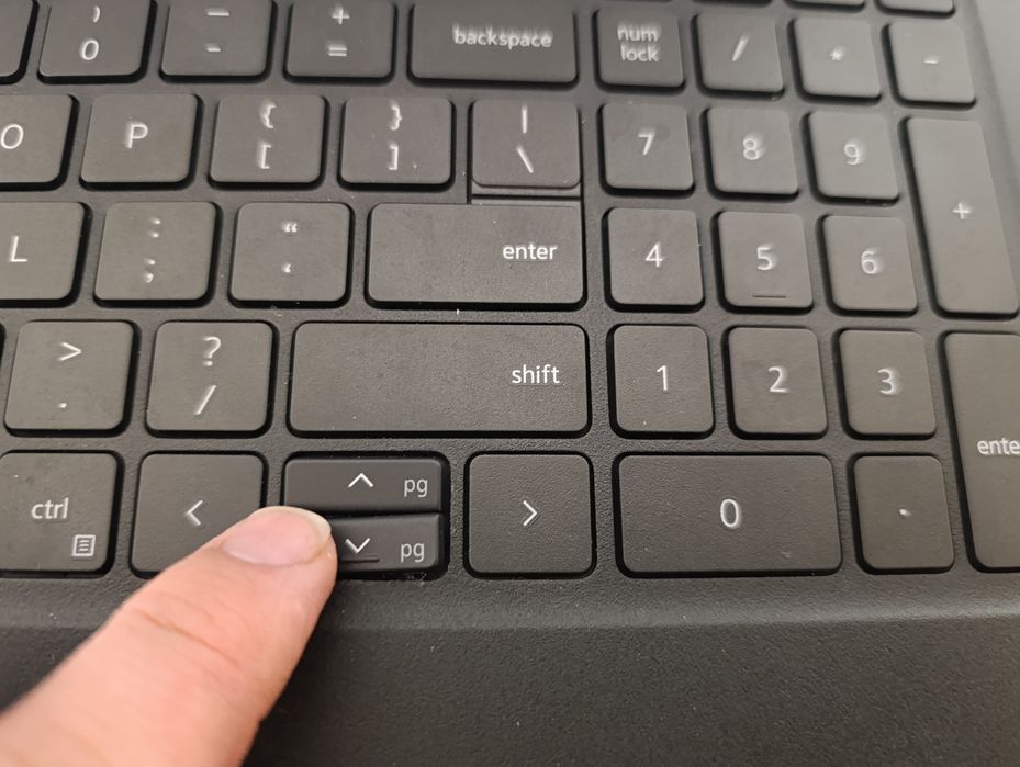 15'6 FHD Dell Latitude 3520/i7-1165G7/8GB DDR4/Iris Xe/АКБ 32% зносу