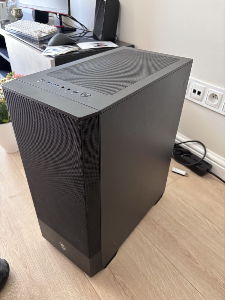 Komputer stacjonarny gtx1660 ram16 r5-3600(6) ssd-1tb