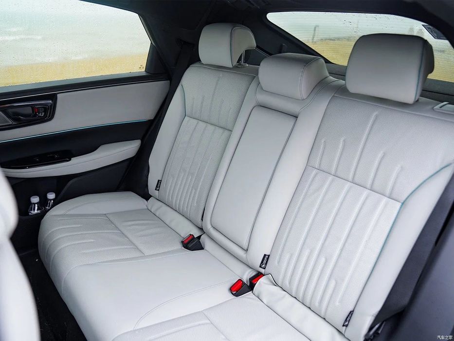 Нова Honda eNP2 без пробігу