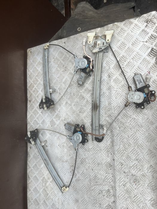 Стеклоподъемник стеклоподьемник сузуки леана suzuki leana 05 г