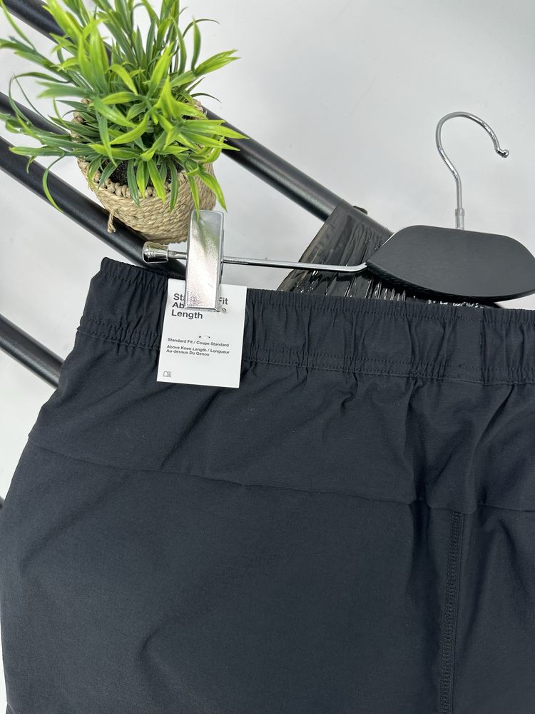 Шорти Nike TECH  Fleece  WOVEN SHORTS HJ0679-010 Оригінал.