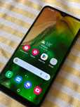Samsung a20e 32gb  black rezerwacja do niedzieli