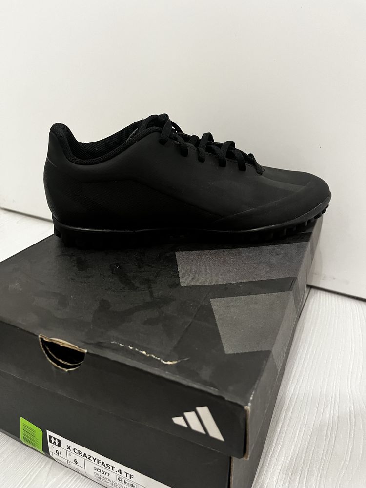 Turfy Adidas Crazyfast