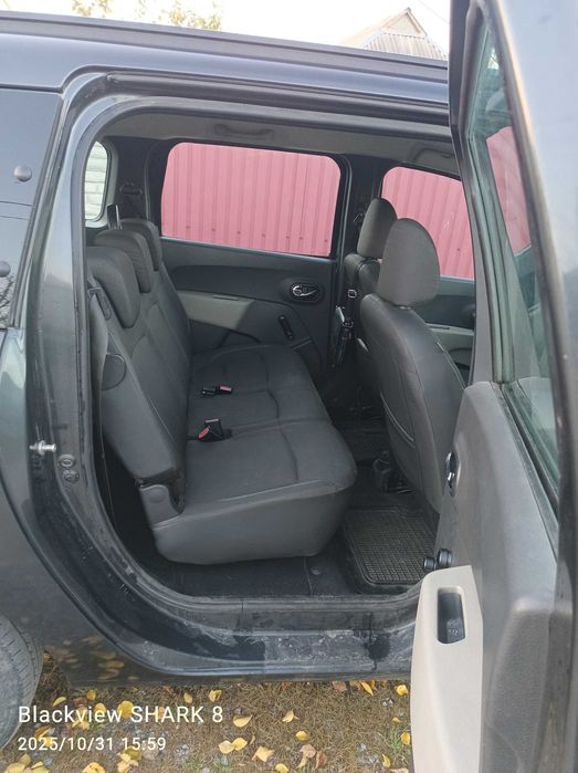 Продам авто Дачия