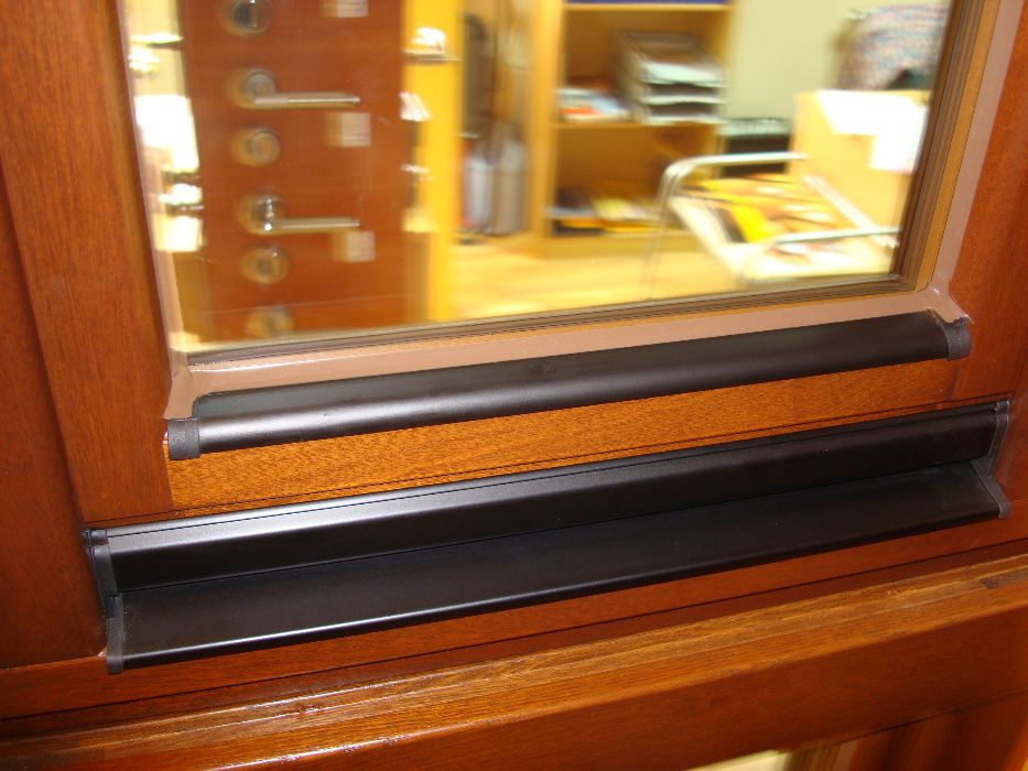 Okapnik okienny alu na skrzydło okna drewniane SOFT-LINE Urzędowski