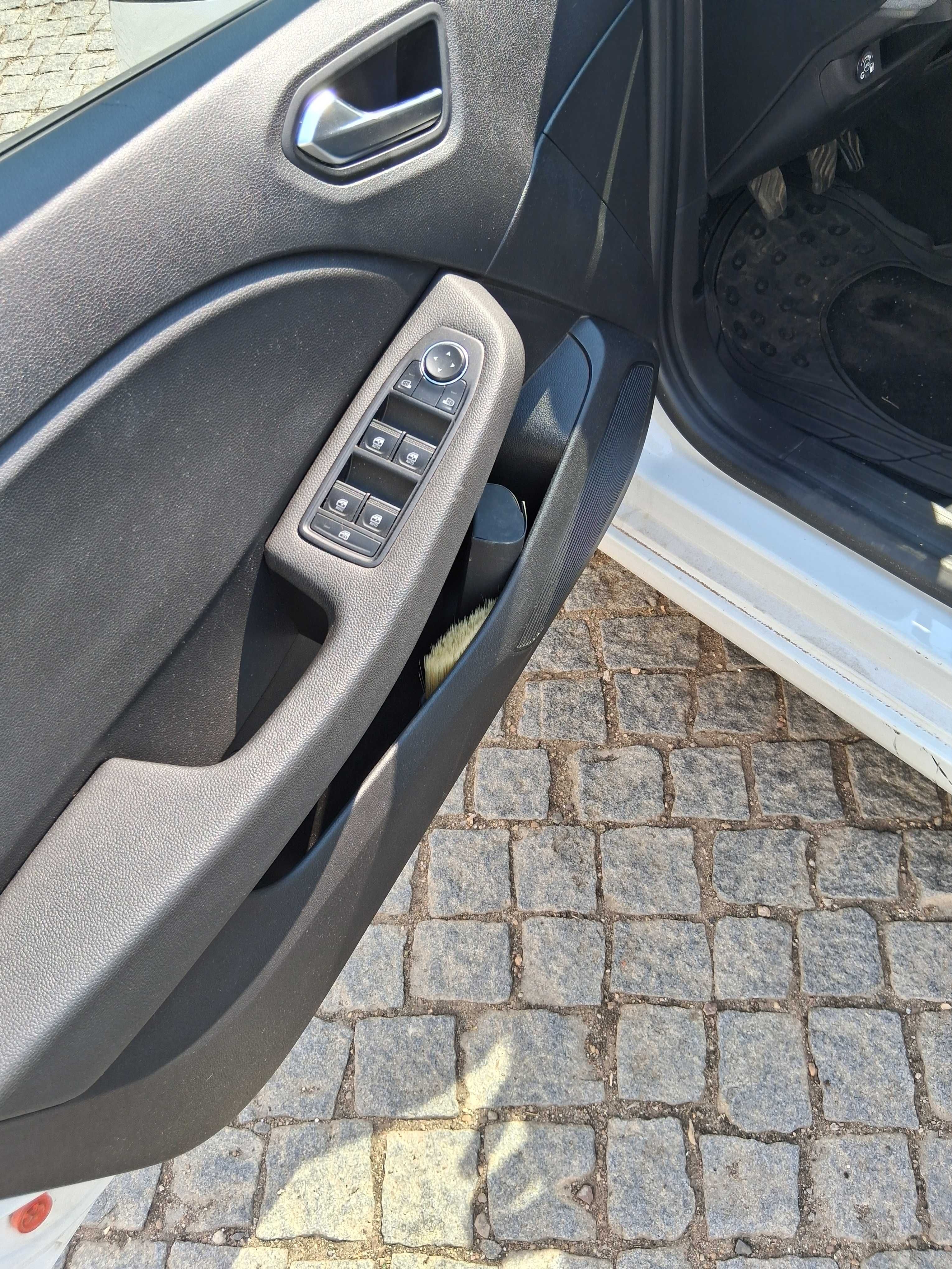 Renault Clio V Bi-fuel