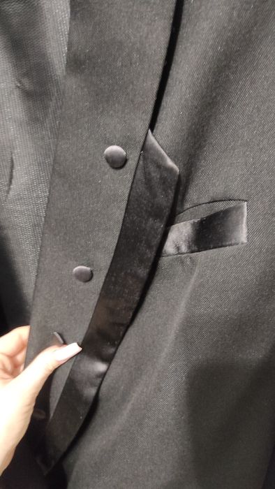 Elegancki garnitur czarny
