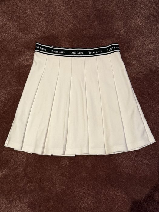 Saia plissada branca Zara 11-12 anos