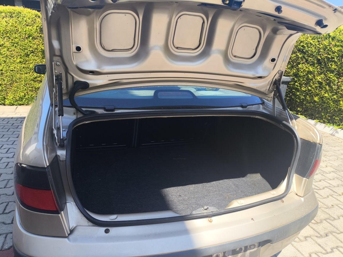 Renault Megane Classic