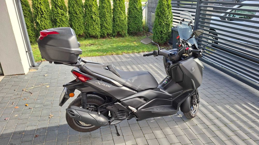 Sprzedam- odstąpię leasing Skuter Yamaha XMAX 2024 rok, 125 cm3