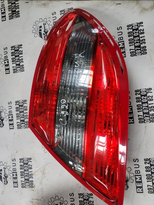 Задня фара фонарь стоп w204 MB C-class