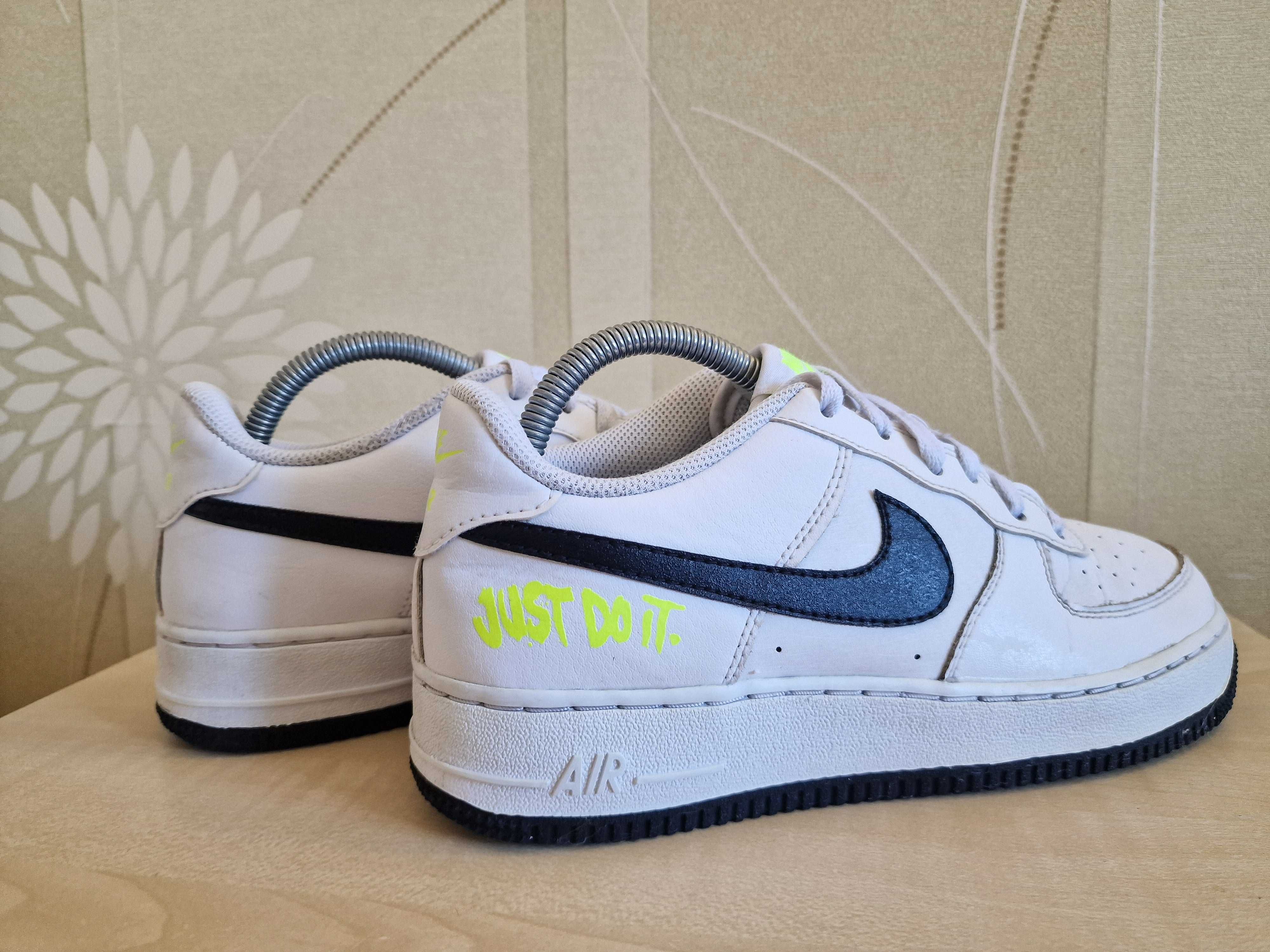 Кросівки Nike Air Force 1 оригінал розмір 39