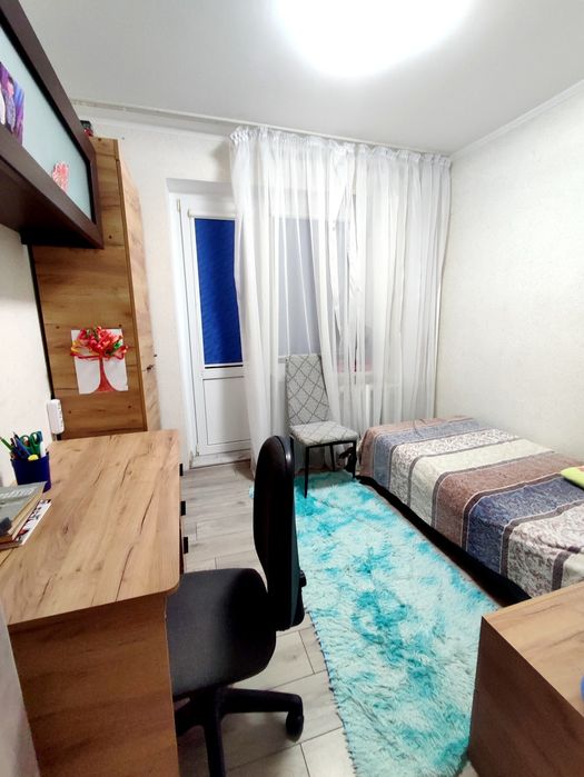 Продам 4к.квартиру з ремонтом на 1поверсі вул.ЗСУ біля ринку
