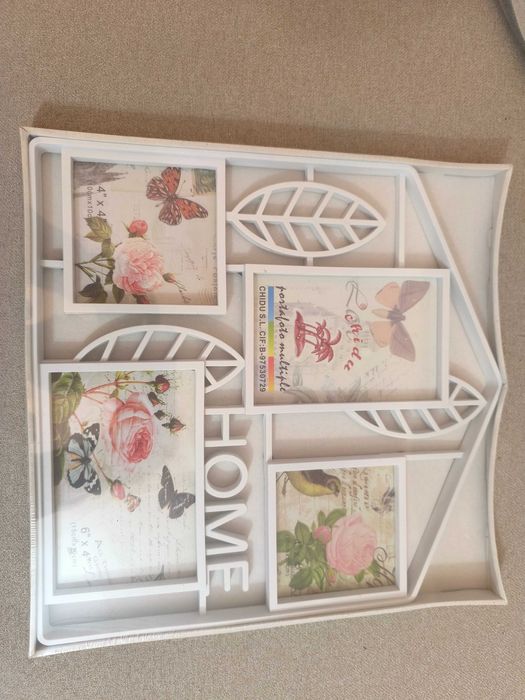 Moldura branca para 4 fotos - nova