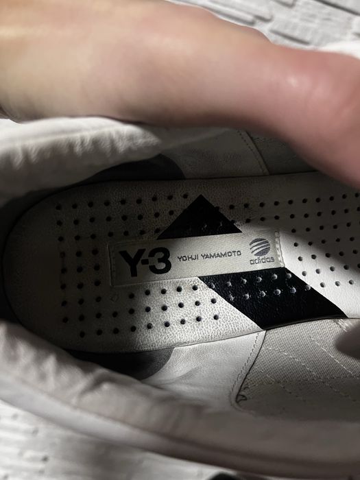 Adidas x Yohji Yamamoto (Y-3)