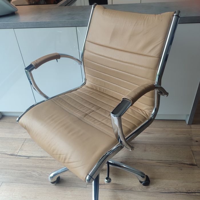 Fotel  krzesło biurowe