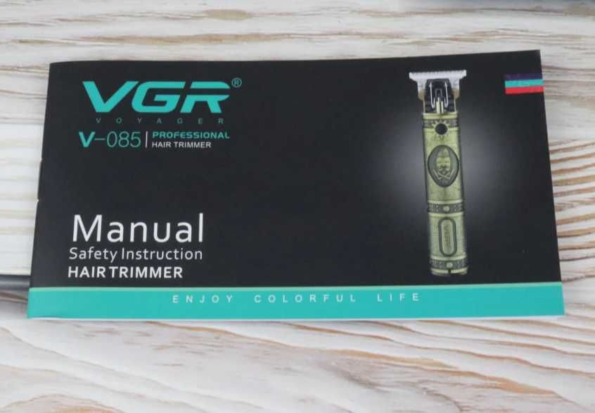 Машинка для стрижки волос зарядная от юсб тример vgr v-085