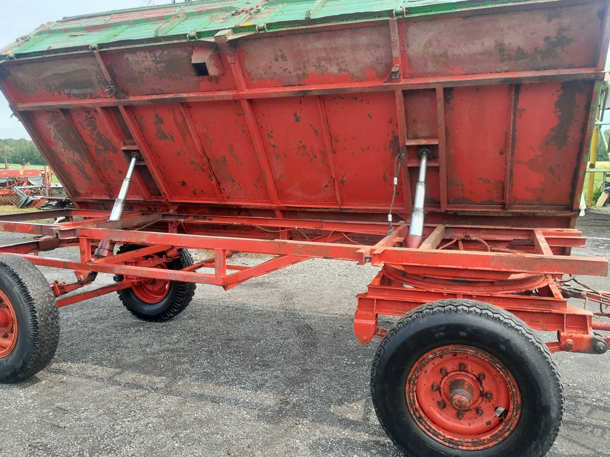 Przyczepa wywrotka 8 ton