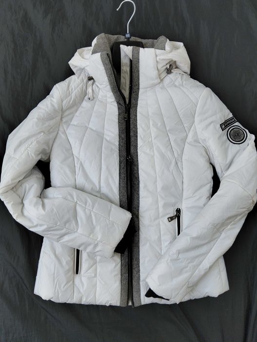 Жіноча куртка SPORTALM ICEPEAK з капюшоном розмір 36 нова дуже тепла