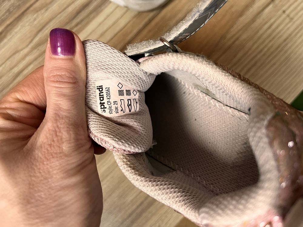 Adidasy Sprandi świeciące różowe srebrne 29