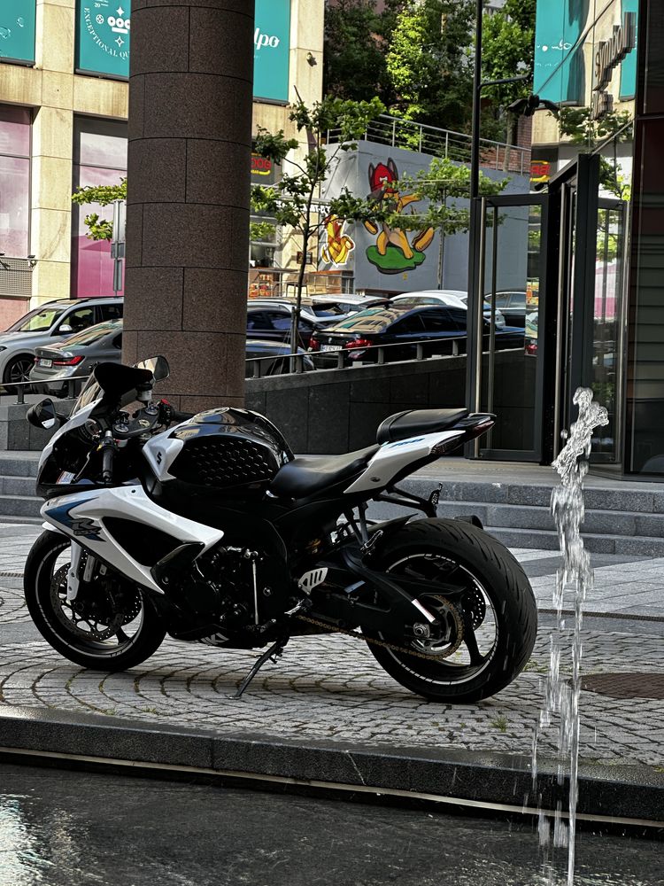 Suzuki GSX-R 750 K9