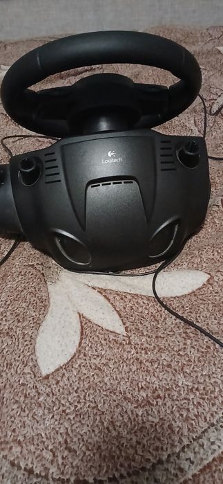 Logitech driving force GT