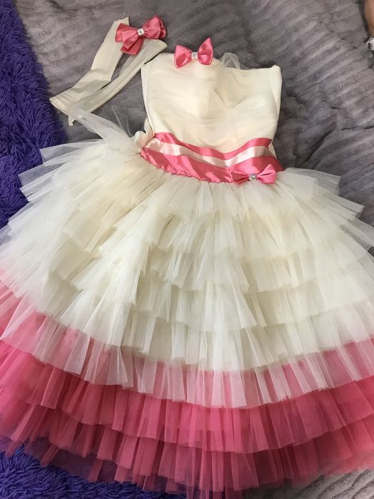 Сукня дитяча святкова