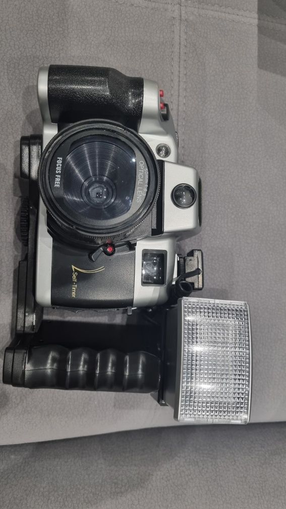 Aparat analogowy Automatic Camera Focus free