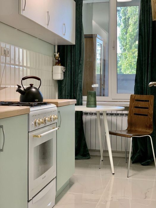 Оренда 1к, Дніпровський район, вул. Березняківська, метро Лівобережна