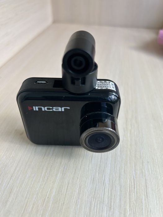 Видеорегистратор INCAR