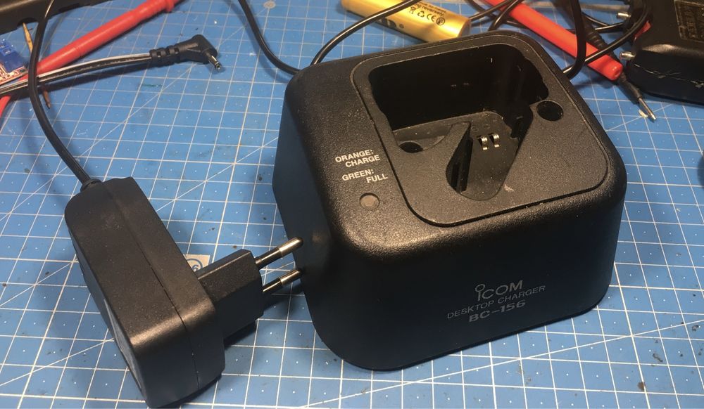 Icom IC-R20 Сканирующий приемник. Это не рация!