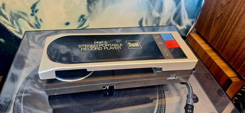 Dual PRP 9. Gramofon przenośny. St. B.dobry. Unikat !