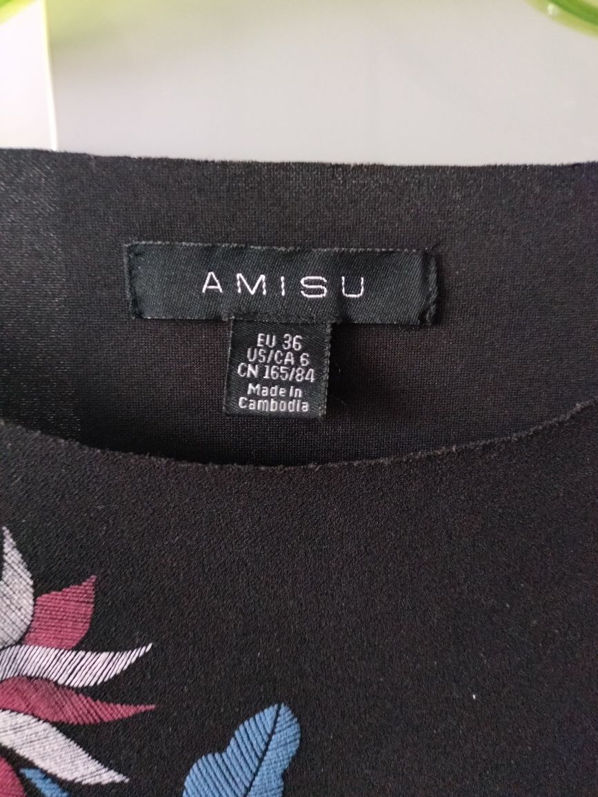 Czarna sukienka Amisu 36
