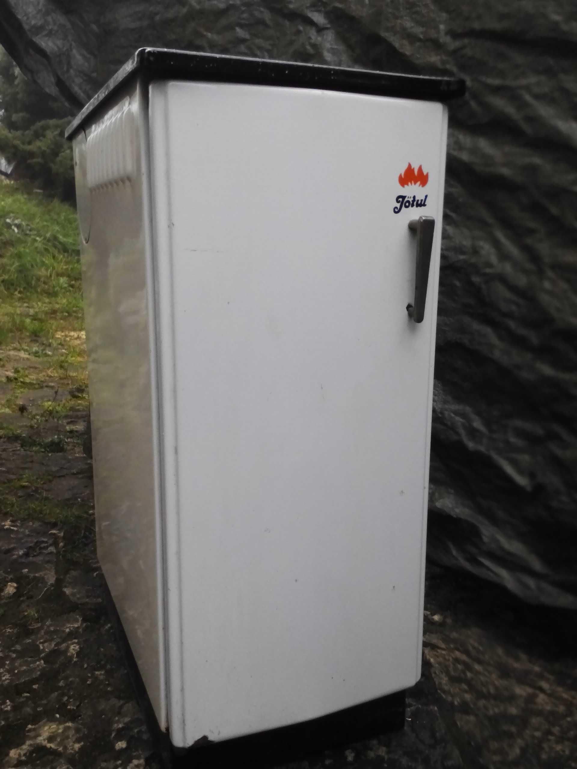 Kuchenka Jotul 451 , żeliwna